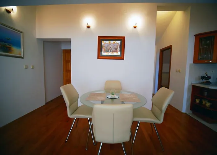Dora Apartamento